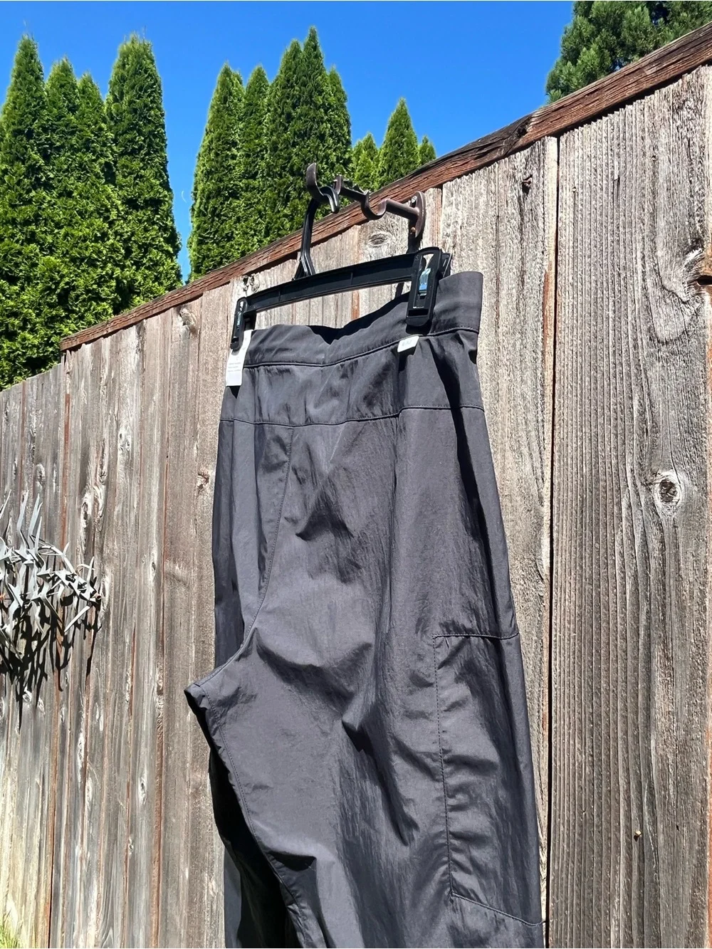 Nike Sportswear Style Essentials Utility Trousers size medium